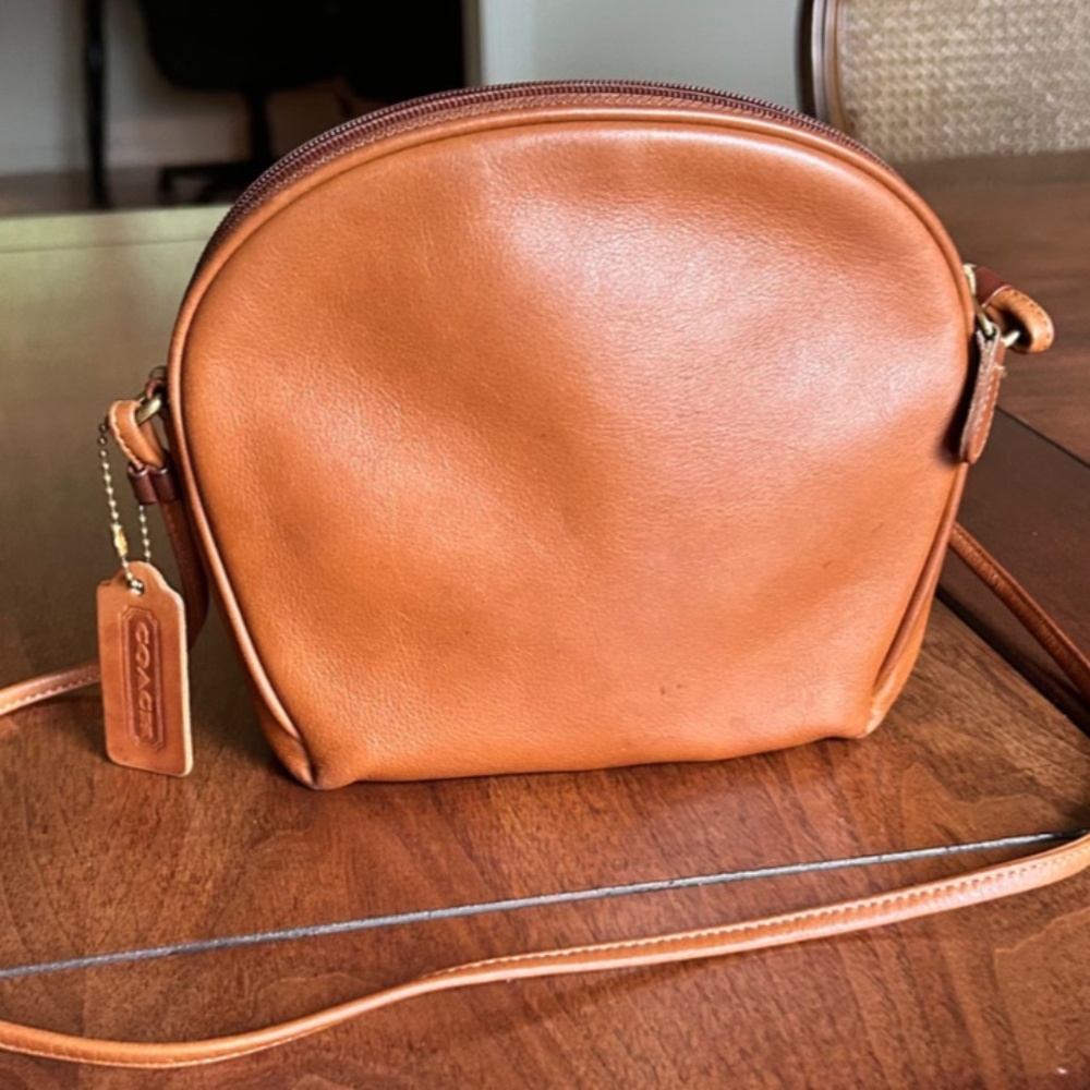 Vintage '89 Coach Minetta Zip #4123 Leather Crossbody Bag